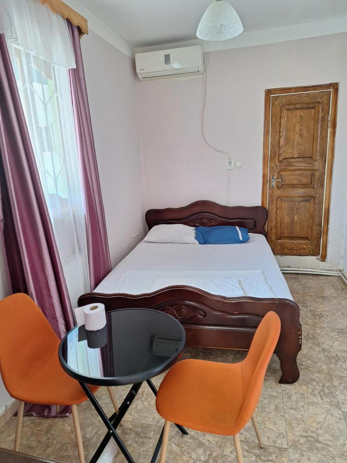 Hotel Nino And Ali Batumi Luaran gambar