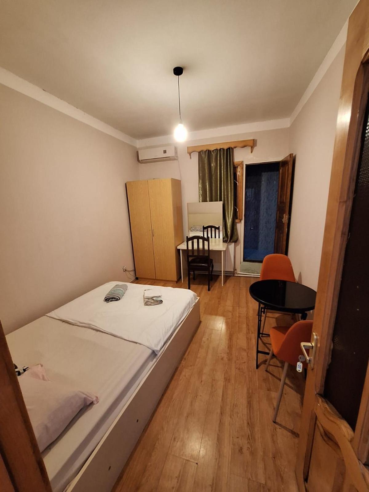 Hotel Nino And Ali Batumi Luaran gambar